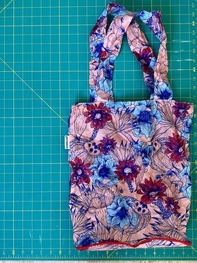 Starbucks Reusable, Packable Pouch, Tote. 2019 Pink Cactus Print